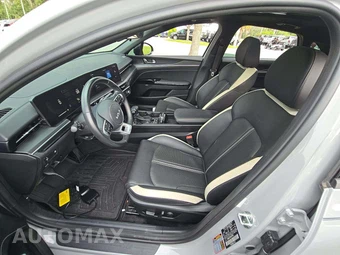 2025 Kia K5 GT-Line - miniatura 6