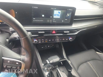 2025 Kia K5 GT-Line - miniatura 11