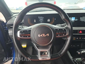 2025 Kia K5 GT-Line - miniatura 10