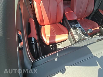2025 Kia K5 GT-Line - miniatura 8