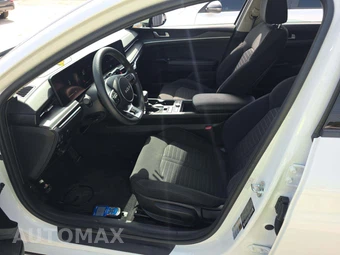 2025 Kia K5 LXS - miniatura 6