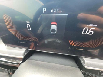 2025 Kia K5 LXS - miniatura 9
