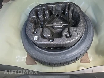 2025 Kia K5 LXS - miniatura 14