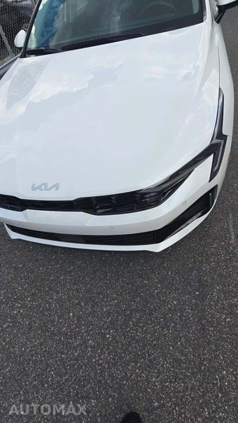 2025 Kia K5 LXS - miniatura 20