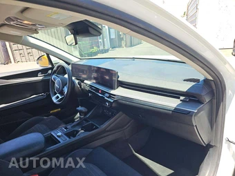 2025 Kia K5 LXS - miniatura 16