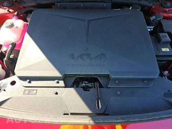 2025 Kia Niro EV Wind - miniatura 15