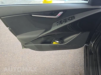2025 Kia Niro EV Wind - miniatura 9