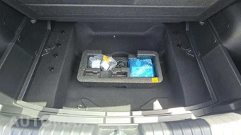 2025 Kia Niro EV Wind - miniatura 19
