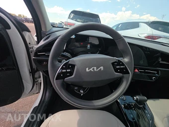 2025 Kia Niro EX - miniatura 10