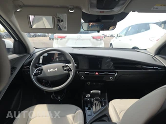 2025 Kia Niro EX - miniatura 11