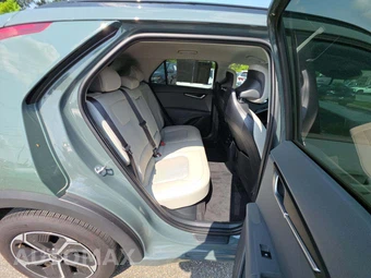2025 Kia Niro EX - miniatura 16