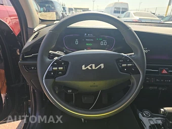 2025 Kia Niro EX - miniatura 10