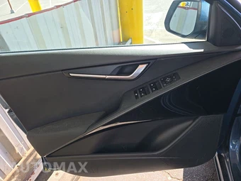 2025 Kia Niro EX - miniatura 9