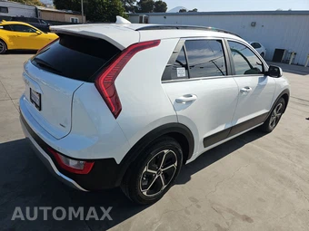 2025 Kia Niro EX - miniatura 4