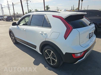 2025 Kia Niro EX - miniatura 6