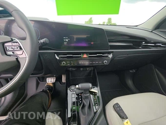 2025 Kia Niro EX Touring - miniatura 10