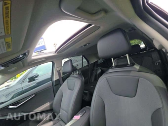 2025 Kia Niro EX Touring - miniatura 11