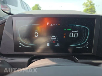 2025 Kia Niro LX - miniatura 12