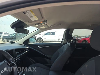2025 Kia Niro LX - miniatura 18