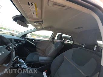 2025 Kia Niro LX - miniatura 17