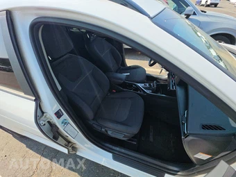 2025 Kia Niro LX - miniatura 8