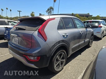 2025 Kia Niro LX - miniatura 4