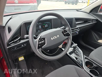 2025 Kia Niro LX - miniatura 11