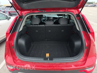2025 Kia Niro LX - miniatura 16