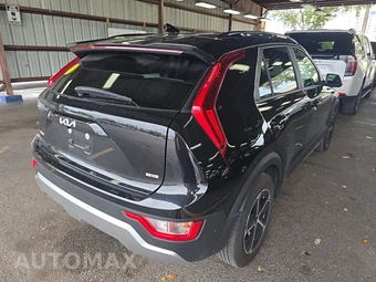 2025 Kia Niro LX - miniatura 4