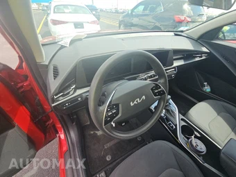 2025 Kia Niro LX - miniatura 11
