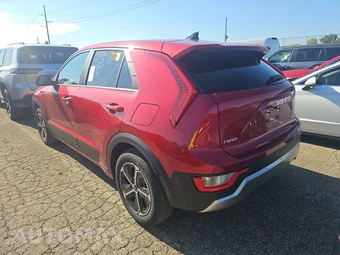 2025 Kia Niro LX - miniatura 6
