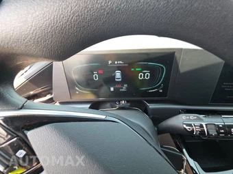 2025 Kia Niro LX - miniatura 12