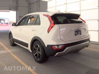 2025 Kia Niro LX - miniatura 6