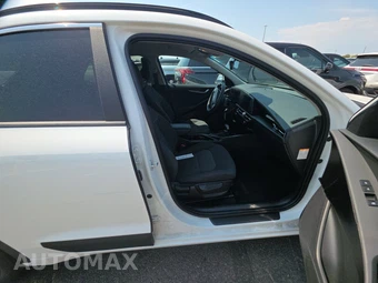 2025 Kia Niro LX - miniatura 8