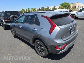 2025 Kia Niro LX - miniatura 6