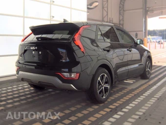 2025 Kia Niro LX - miniatura 4