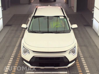 2025 Kia Niro LX - miniatura 2