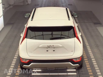 2025 Kia Niro LX - miniatura 5