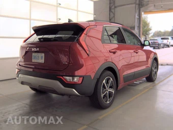 2025 Kia Niro LX - miniatura 4