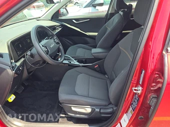 2025 Kia Niro LX - miniatura 7