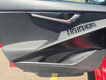 2025 Kia Niro LX - miniatura 9