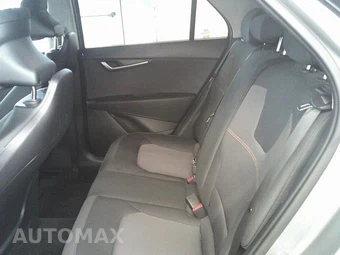 2025 Kia Niro LX - miniatura 10