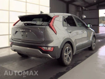 2025 Kia Niro LX - miniatura 4