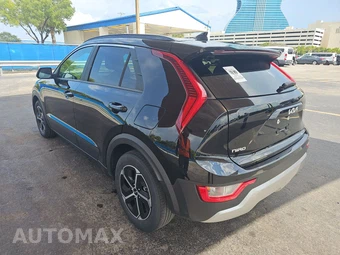 2025 Kia Niro LX - miniatura 6
