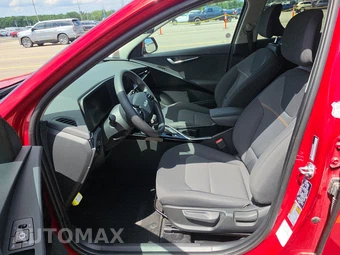 2025 Kia Niro LX - miniatura 7