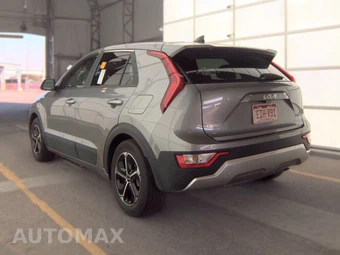 2025 Kia Niro LX - miniatura 6