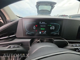 2025 Kia Niro LX - miniatura 12