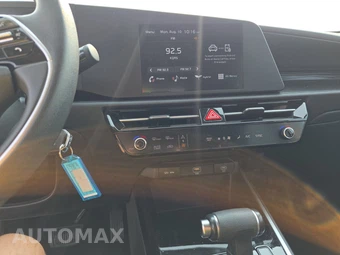 2025 Kia Niro LX - miniatura 11