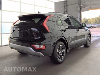 2025 Kia Niro LX - miniatura 4