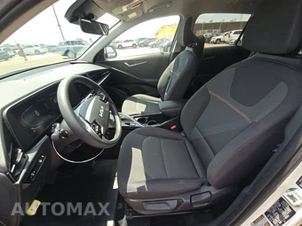 2025 Kia Niro LX - miniatura 7